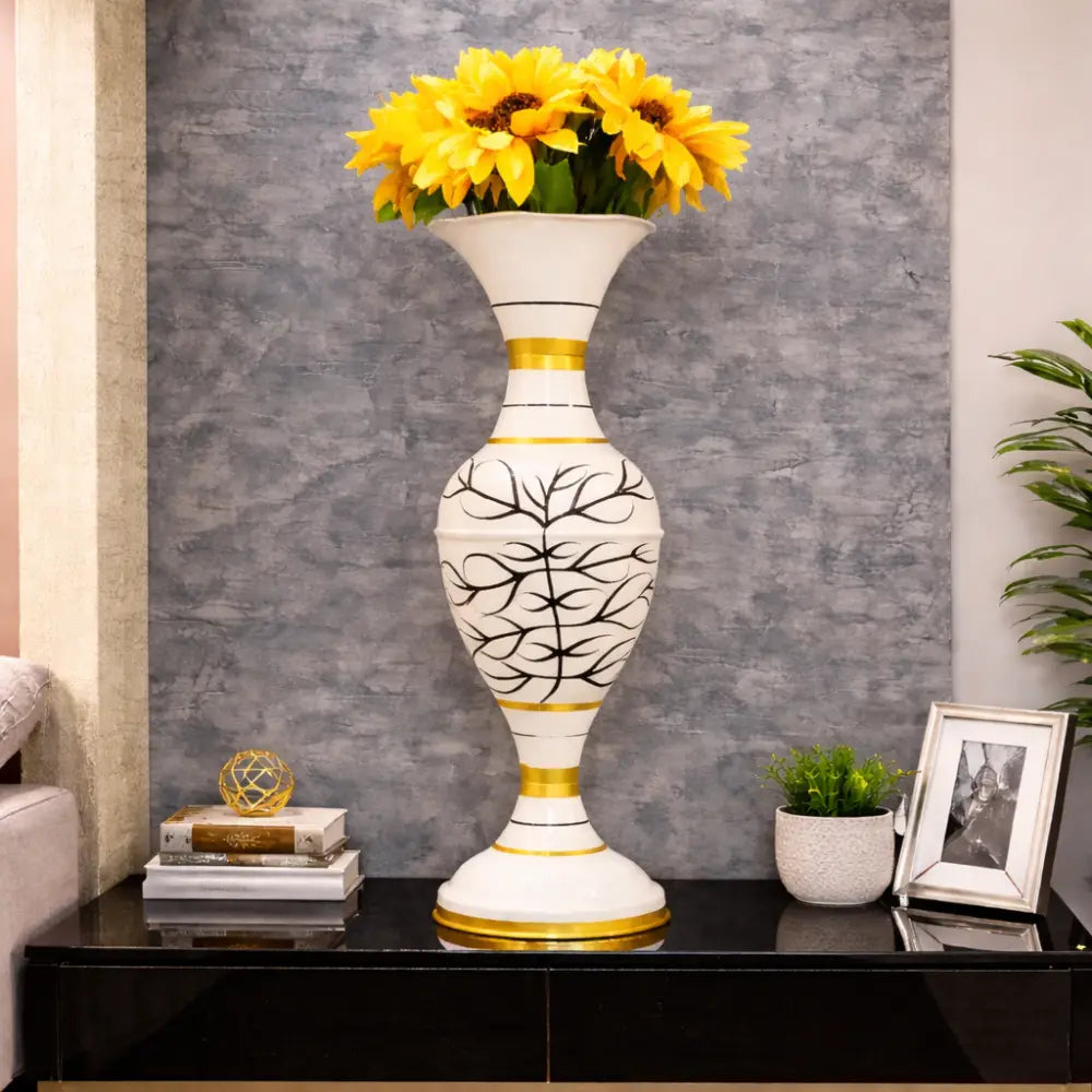 Elegant Metal Floor Vase for Luxury Living Room Interior